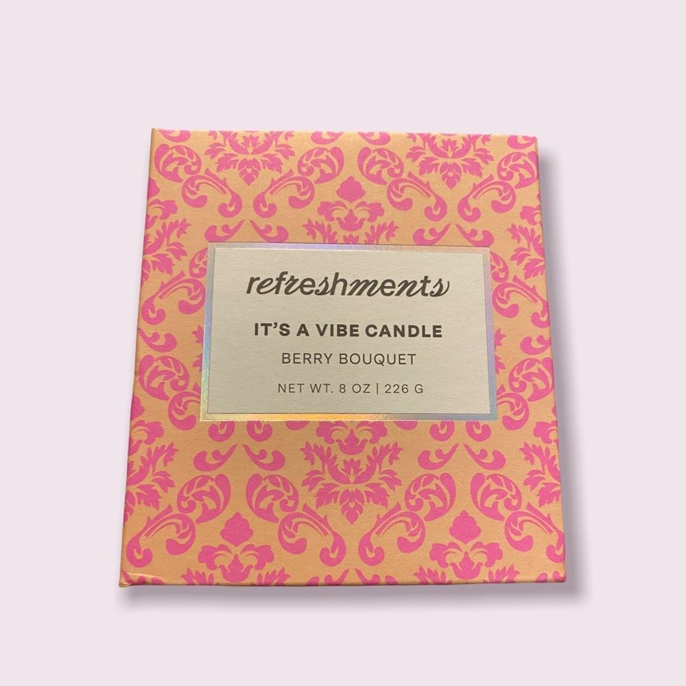 🆕 Refreshments: It’s A Vibe Candle : Berry Bouquet